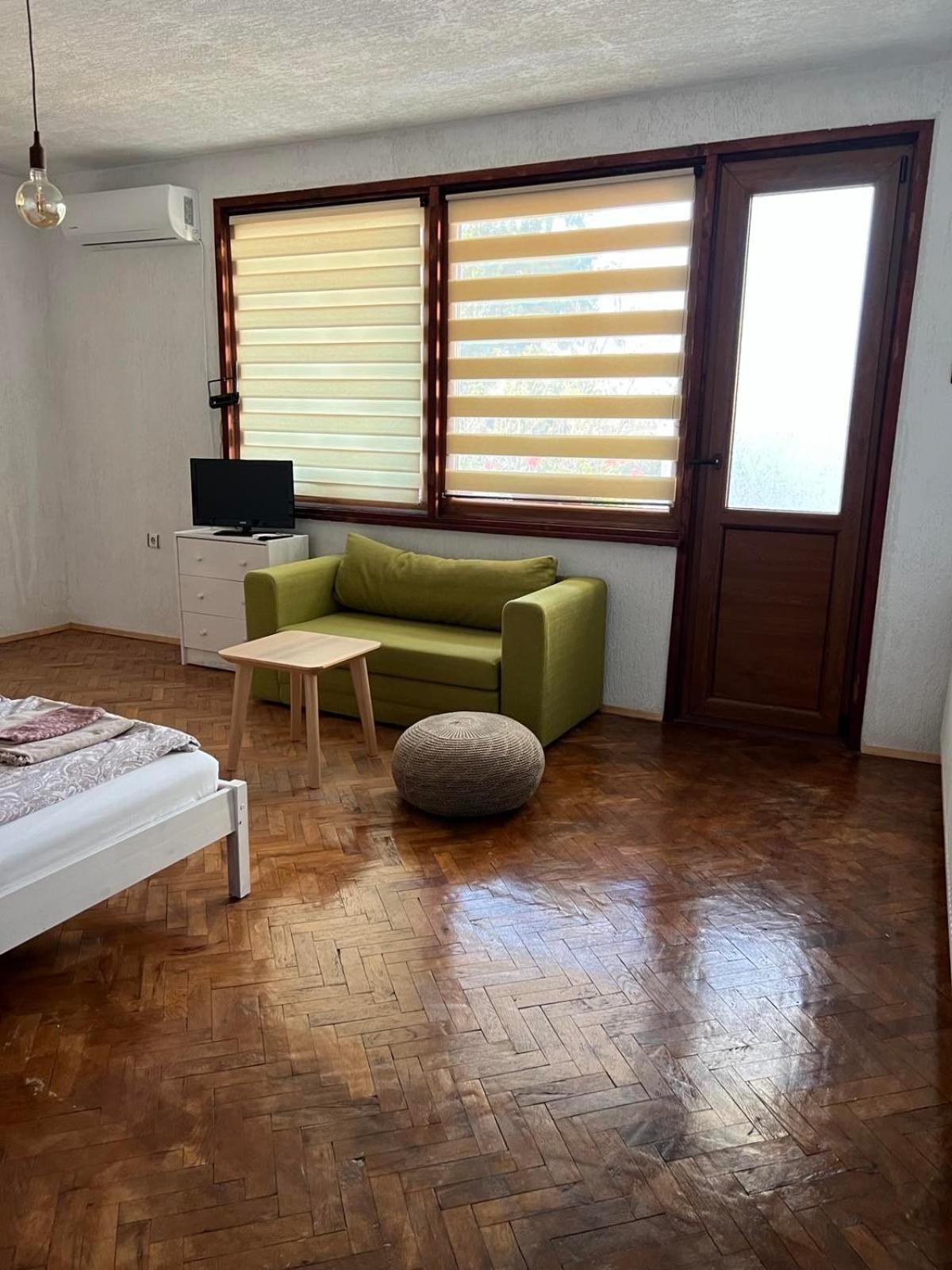White Guest House 2 Карлово Экстерьер фото
